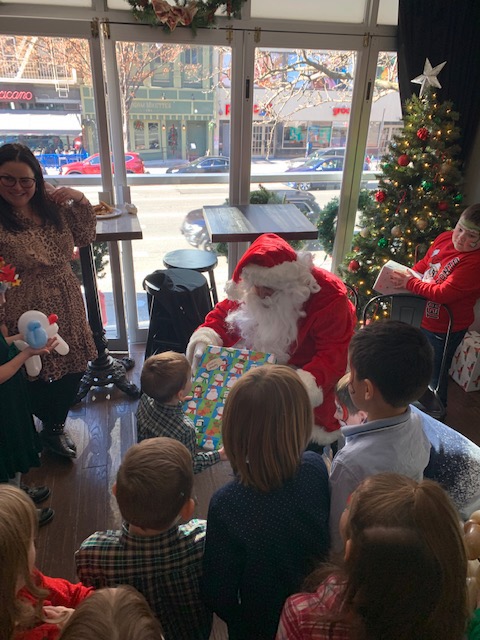 Children's Christmas Party photograph 5 from 2021.