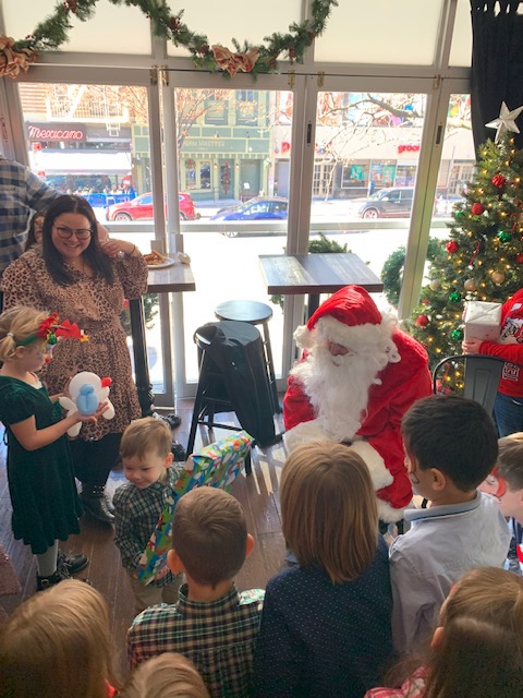 Children's Christmas Party photograph 6 from 2021.