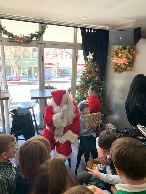 Children's Christmas Party photograph 8 from 2021.