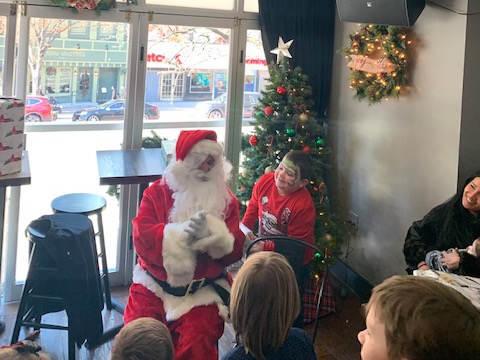 Children's Christmas Party photograph 10 from 2021.