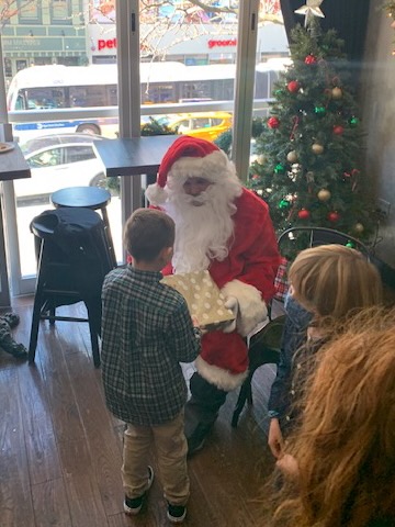 Children's Christmas Party photograph 11 from 2021.