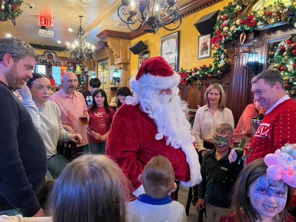 Children's Christmas Party photograph 3 from 2022.