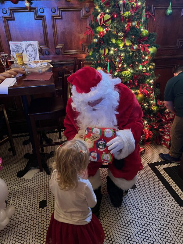 Children's Christmas Party photograph 16 from 2022.