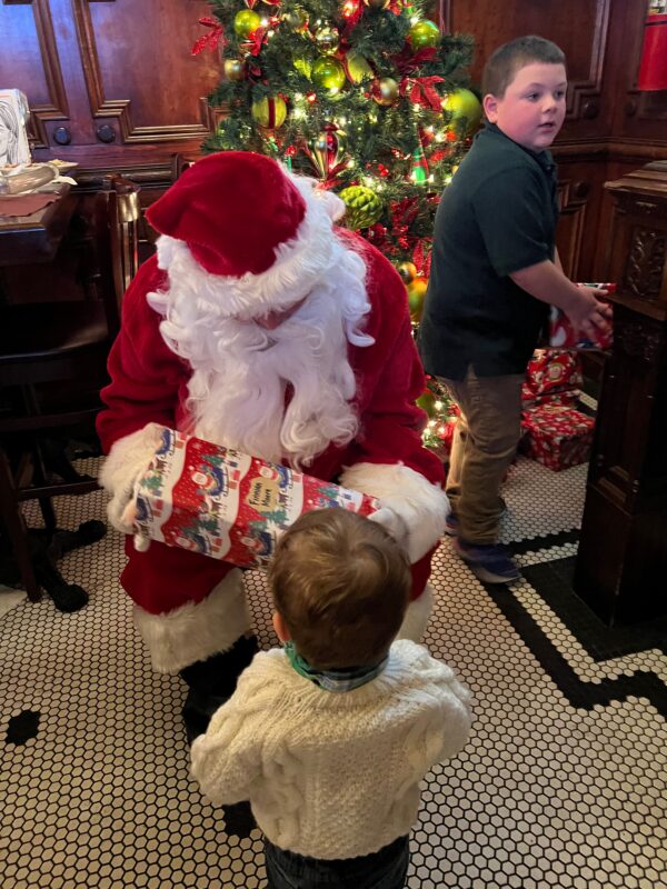 Children's Christmas Party photograph 19 from 2022.