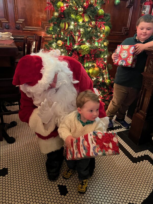 Children's Christmas Party photograph 22 from 2022.