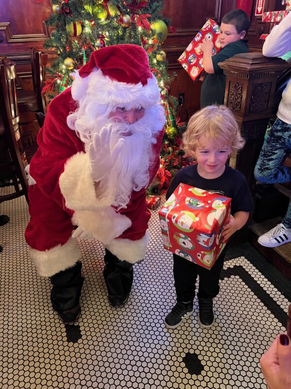 Children's Christmas Party photograph 24 from 2022.