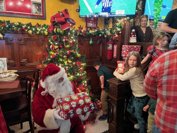 Children's Christmas Party photograph 26 from 2022.